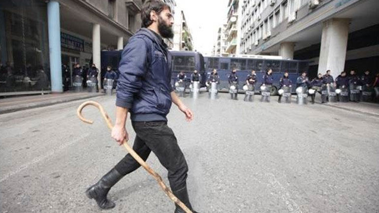 Κατεβαίνουν Αθήνα οι αγρότες