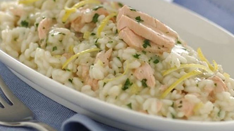 Ρύζι με τόνο