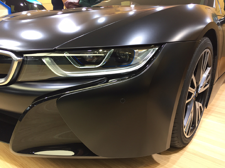 Το χρώμα τα... σπάει κοιτάζοντας απλα΄την φωτογραφία. Φανταστείτε να το δείτε από κοντά!