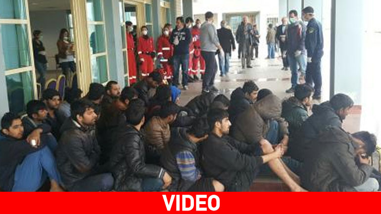 Πεινασμένοι και ταλαιπωρημένοι οι ναυαγοί του «Cacliarda»