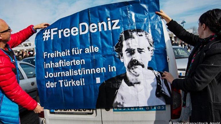 Η Γερμανία ζητά από την Τουρκία πρόσβαση στον προφυλακισμένο δημοσιογράφο της «Die Welt»