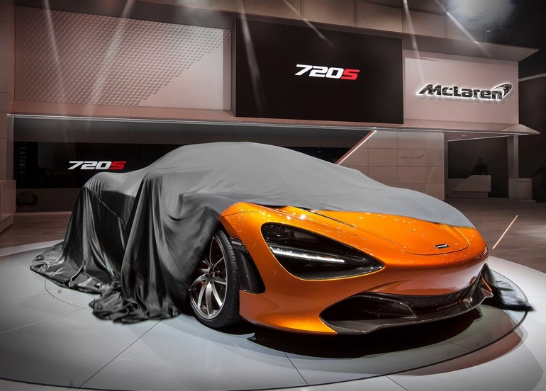 Το σεντόνι φεύγει και η 720S αποκαλύπτεται