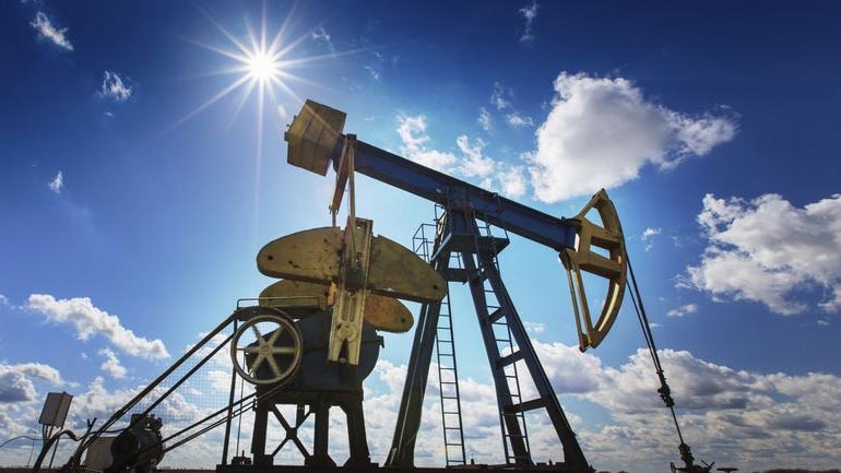 Κάτω από τα 50 δολάρια το αργό