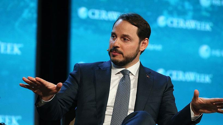 Έρευνες για φυσικό αέριο σε Μεσόγειο και Μαύρη Θάλασσα εξήγγειλε η Τουρκία