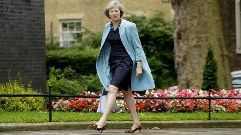 Τερέζα Μέι: Δηλώνει έτοιμη να ξεκινήσουν οι διαδικασίες για το Brexit