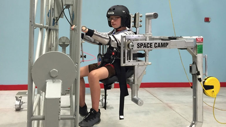 Συνεχίζεται το πρόγραμμα υποτροφιών κατασκηνώσεων διαστήματος «Lighthouse Visions» για μαθητές με προβλήματα όρασης