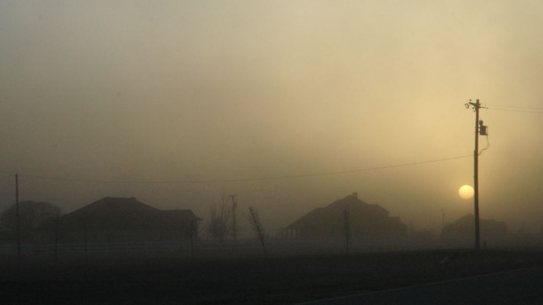 Σε συνθήκες… Σαχάρας η Κύπρος που «πνίγεται» στη σκόνη