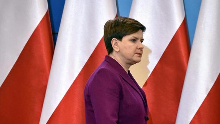 Μπ. Σίντλο: «Η Βαρσοβία δεν θα συζητήσει για μια Ευρώπη πολλών ταχυτήτων»