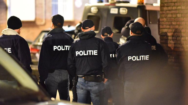 Ρότερνταμ: Αστυνομική επιχείρηση για την απομάκρυνση των διαδηλωτών έξω από το τουρκικό προξενείο