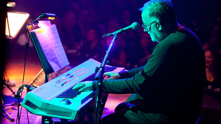 Δύο τελευταίες παραστάσεις για τον Θ. Μικρούτσικο, τον Χ. Θηβαίο και τη Μ. Πολυχρονίδη