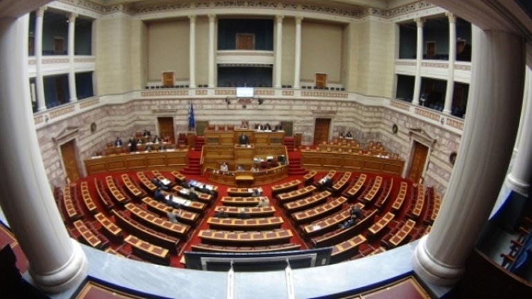 Με σειρά νομοτεχνικών βελτιώσεων ψηφίστηκε το νομοσχέδιο για την ψυχική υγεία