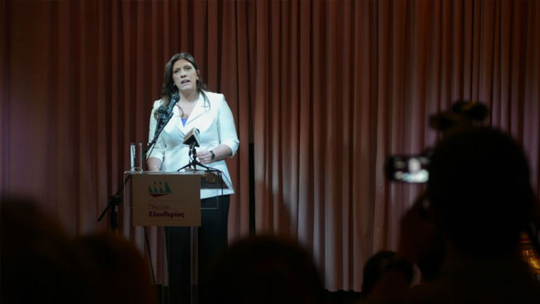 Δίκη Siemens: Άστραψε και βρόντηξε η Κωνσταντοπούλου