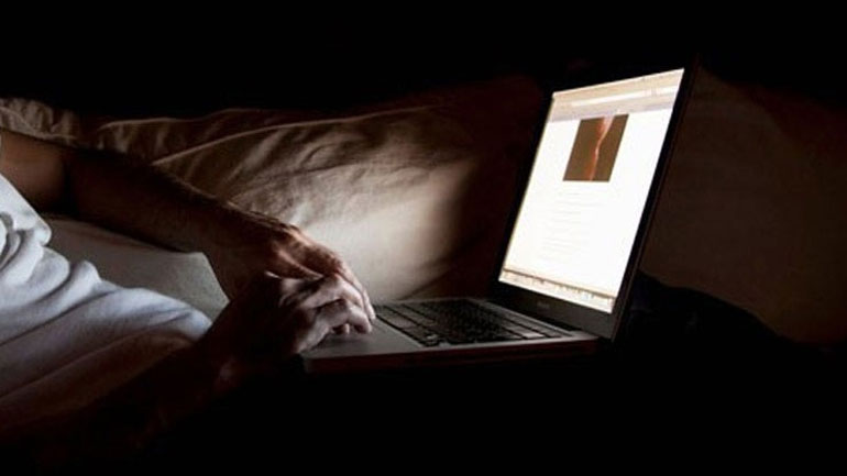 Σύλληψη 23χρονου για πορνογραφία ανηλίκων Σύλληψη 23χρονου για πορνογραφία ανηλίκων