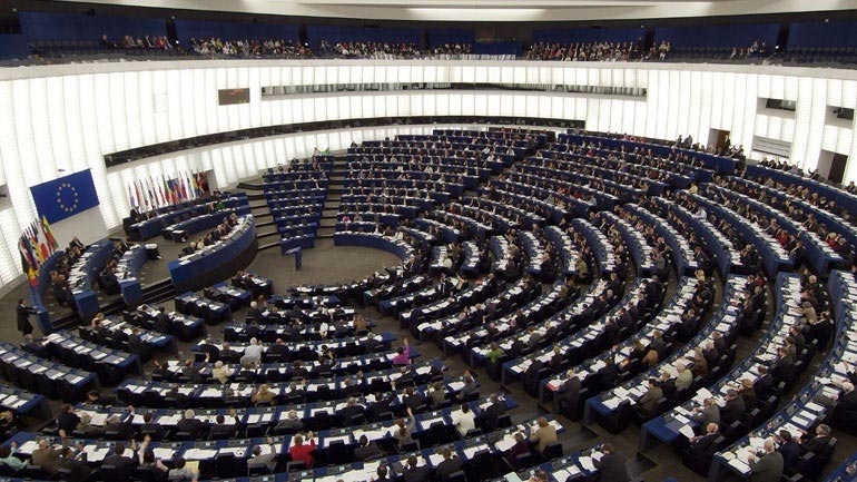 «Έλλειψη αλληλεγγύης προς την Ελλάδα», διαπιστώνουν οι πολιτικές ομάδες της Ευρωβουλής