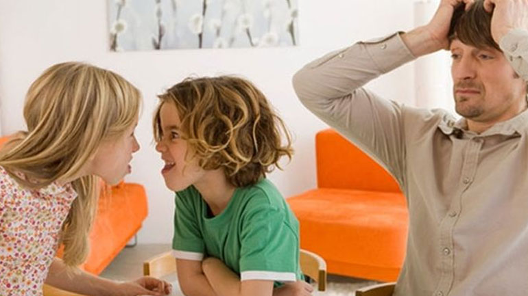 Αυτοί είναι οι λόγοι που προκαλούν ένταση στους γονείς