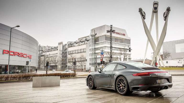 Πόσα κερδίζει από την πώληση κάθε αυτοκινήτου η Porsche;