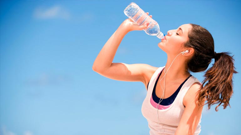 Νερό: Πέντε περιπτώσεις που πρέπει να το αποφεύγεις