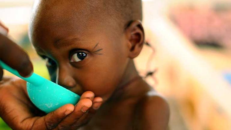 Υποσιτισμένο και χωρίς νερό ένα στα τρία παιδιά στην Κένυα