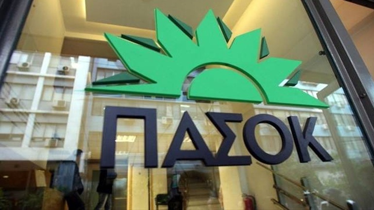 ΠΑΣΟΚ: «Η κυβέρνηση είναι ανίκανη να διαπραγματευτεί»