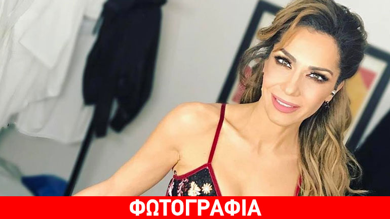Δέσποινα Βανδή: Οι λεπτομέρειες του look της στο 14ο live του Rising Star