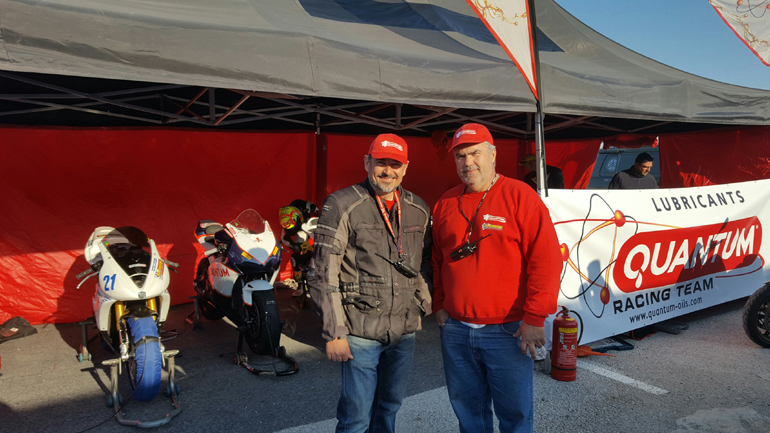 Ο Σωτήρης Ζαφειρόπουλος (αριστερά) μαζί με τον Γιάννη Ζούνη