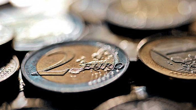 Ενισχύεται το ευρώ έναντι του δολαρίου στην αγορά συναλλάγματος