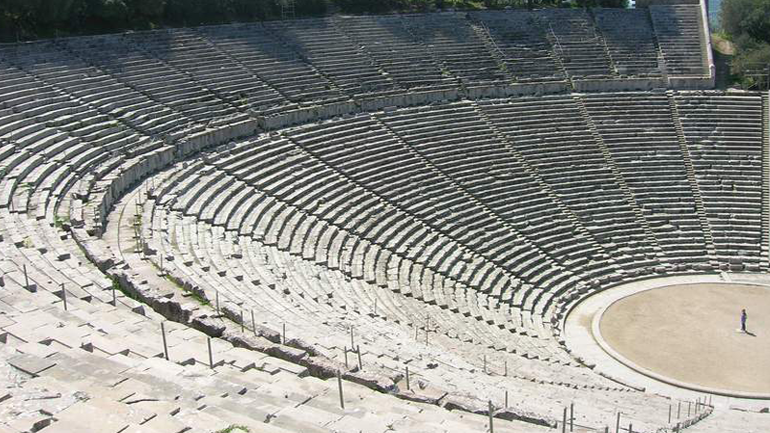 Ακρόαση για την παράσταση «Οιδίπους επί Κολωνώ» σε σκηνοθεσία Σταύρου Τσακίρη