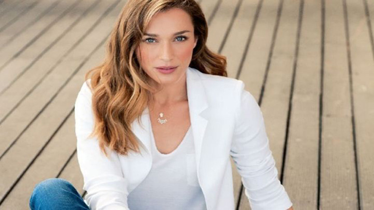 Η Κάτια Ζυγούλη έχει γίνει fan της γυμναστικής Surfset!