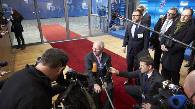 Σόιμπλε: Υπάρχουν δυσκολίες