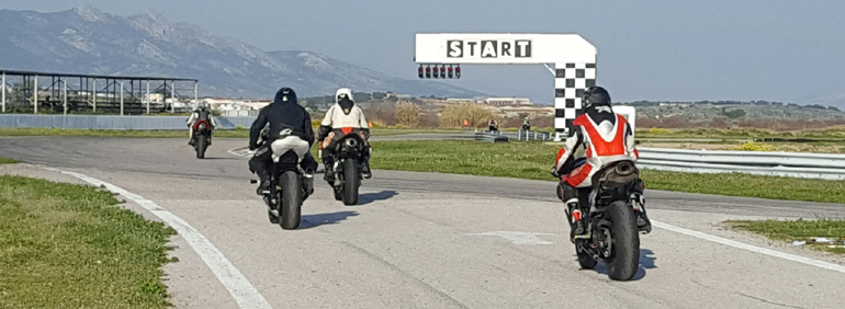 Πάνω από 100 αναβάτες έδωσαν το παρών στα Μέγαρα