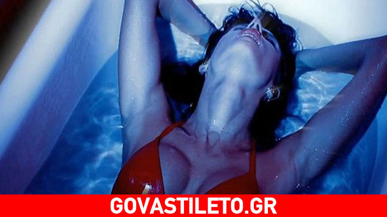 Η Alessandra Ambrosio βγάζει το μαγιό της για το περιοδικό «LOVE»