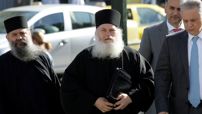 «Άξιος ο γέροντας» και «Χριστός Ανέστη»