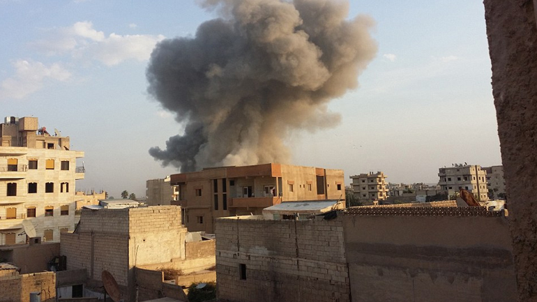 Συρία: Τουλάχιστον 33 άμαχοι νεκροί από αεροπορική επιδρομή στην περιοχή της Ράκα