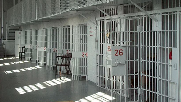 Σε χώρο πρασίνου θα μετατραπούν οι δυο πτέρυγες των γυναικείων φυλακών Κορυδαλλού που κατεδαφίστηκαν