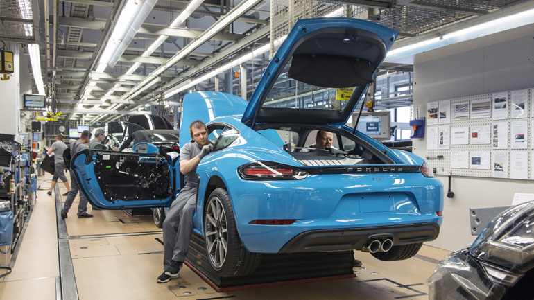 Απίστευτο μπόνους από την Porsche στους εργαζομένους Απίστευτο μπόνους από την Porsche στους εργαζομένους