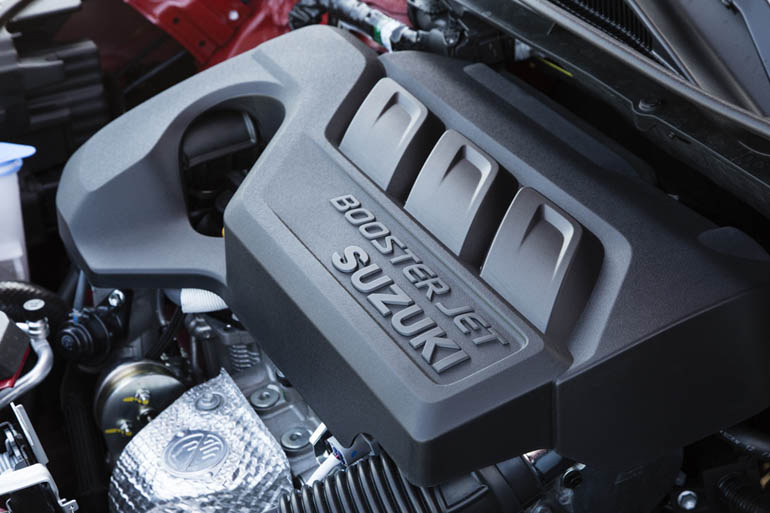 Ο κινητήρας BoosterJet έχει χωρητικότητα 1.0 λίτρου, αποδίδει 112 ίππους και τον συναντούμε για πρώτη φορά στο Swift