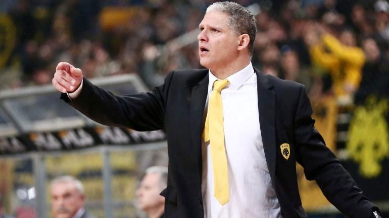 Μανωλόπουλος: «Δεν μπορώ να υποστηρίξω το μπάσκετ του Ζντοβτς»