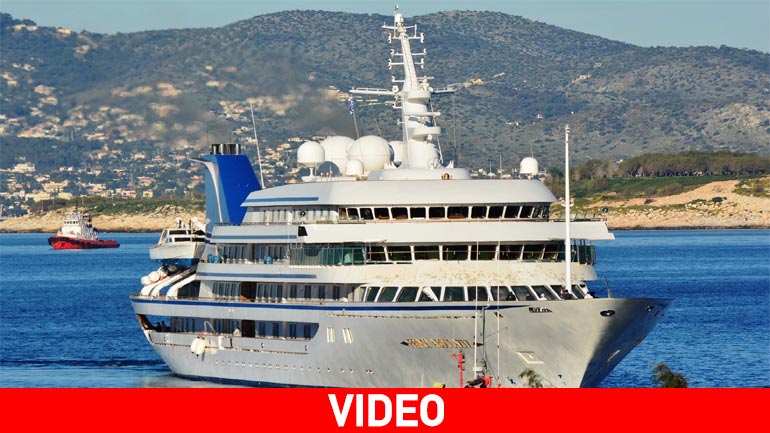 Στον Πειραιά μια από τις μεγαλύτερες θαλαμηγούς του κόσμου