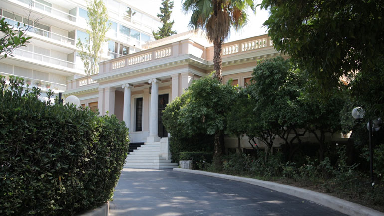 Τι σχολιάζουν κυβερνητικοί κύκλοι για την παραίτηση Ράικου