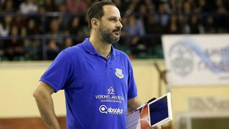 Βόλεϊ: Στο… τιμόνι της Εθνικής Γυναικών ο Ρούσης