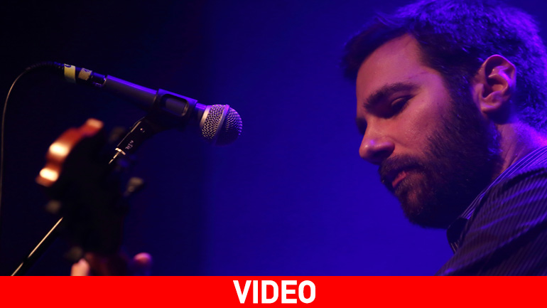 Ο Ηλίας Ζούτσος  παρουσιάζει τον νέο του δίσκο στο Tiki Bar Athens