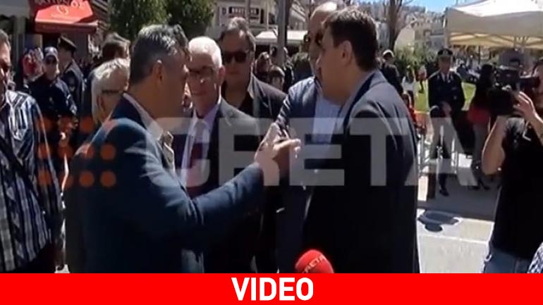 Ρέθυμνο: Πολίτης εξέφρασε τα παράπονά του στον Ανδρέα Ξανθό για τις περικοπές επιδομάτων