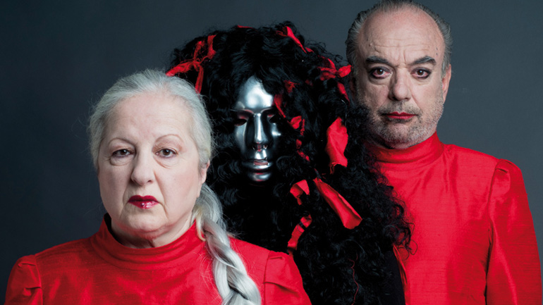 Τελευταίες δύο παραστάσεις για το «Φόρτυ 1/2 (μύησις)» της Ελένης Γερασιμίδου στο Θέατρο «Από Κοινού»