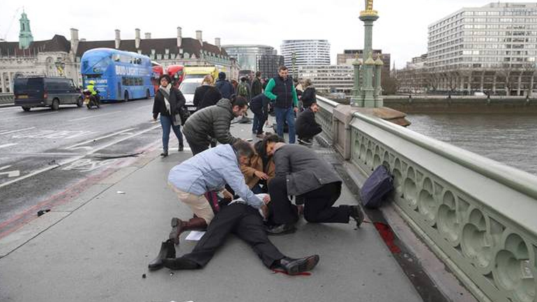 Βρετανική αστυνομία: Καμία απόδειξη πως ο δολοφόνος του Λονδίνου είχε σχέσεις με τον ISIS