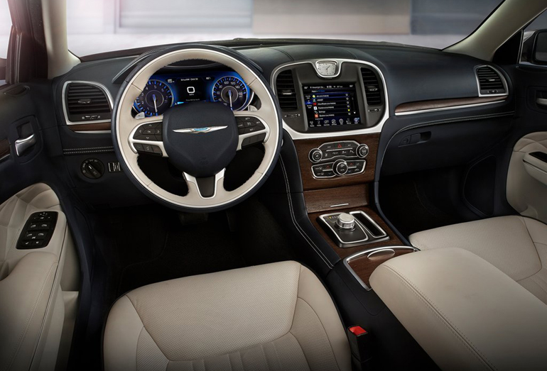 Το εσωτερικό του 300C