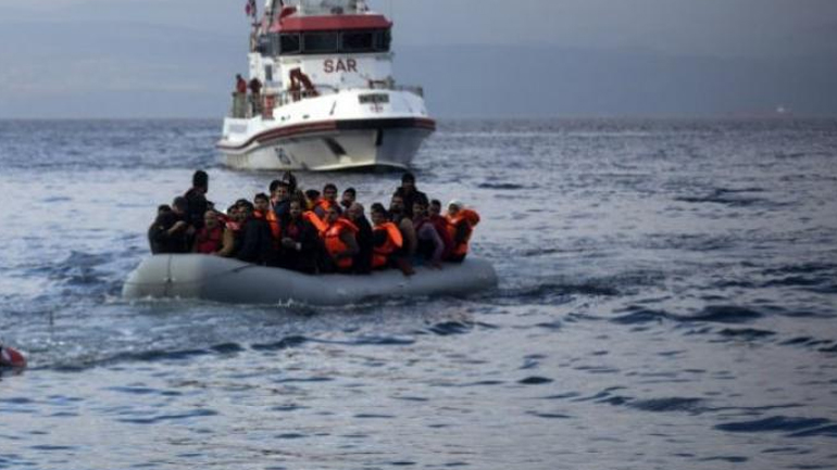 Ψαρόβαρκα με 92 πρόσφυγες έφθασε στην Τηλλυρία από την Τουρκία