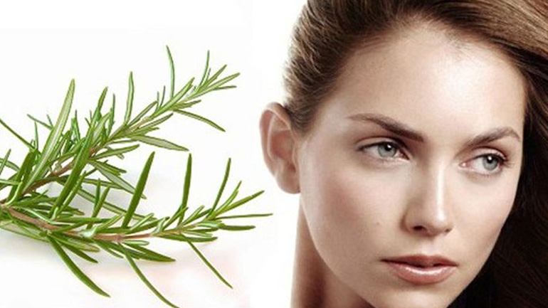 Λάδι με δεντρολίβανο για υγιή, μακριά μαλλιά