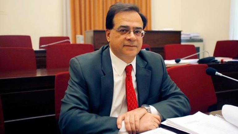 Δεν θα έβγαζα χρήματα στο εξωτερικό δηλώνει ο Γκίκας Χαρδούβελης