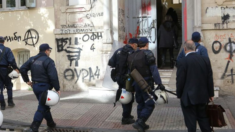 Επίθεση σε δικηγόρο μέσα στο Δικαστικό Μέγαρο Ηρακλείου