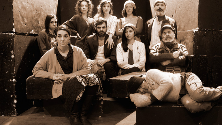 Παράταση για το έργο «Η δύναμη του σκότους» του Λέοντος Τολστόι από την Ομάδα  «Νάμα» στο Σύγχρονο Θέατρο